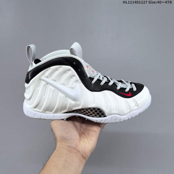 NIKE FOAMPOSITE ONE – RETRO BASKETBALL SHOE WITH BLOWN FOAM MIDSOLE, MODEL NUMBER 624041-103