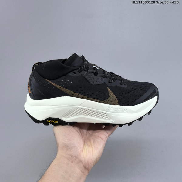 NIKE REACTX PEGASUS TRAIL 6 IS A LIGHTWEIGHT, CUSHIONED TRAIL RUNNING SHOE THAT COMBINES SPEED AND STABILITY WITH A DYNAMIC MIDFOOT DESIGN. IT FEATURES A REINFORCED HEEL AND OPTIMAL MIDFOOT SUPPORT FOR ENHANCED PERFORMANCE.