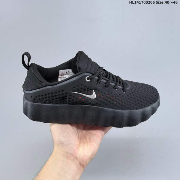 NIKE MIND 002 MEN'S TRAINING SHOES – COMFORTABLE, DURABLE, AND BREATHABLE IN BLACK, FEATURING VENTILATION HOLES, BRAND LOGO, A PULL TAB, AND SIGNATURE PRESSURE CHAMBER SYSTEM.