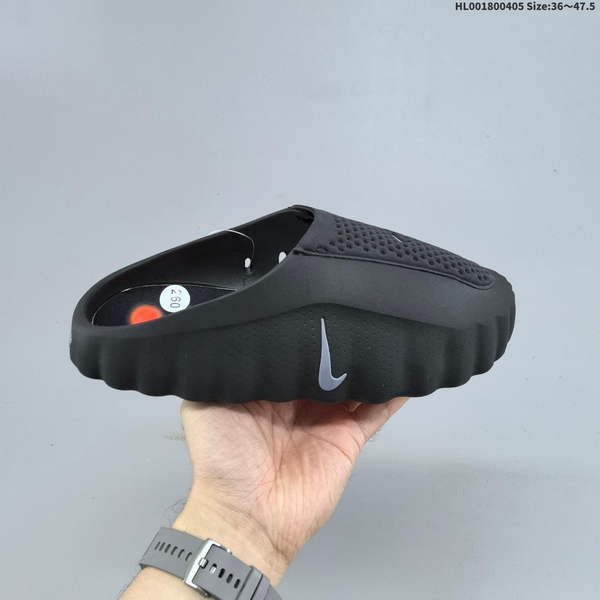 NIKE MIND 001 BLACK FOOT-MASSAGE TECHNOLOGY BAGGY SLIPPERS ARE SPECIFICALLY DESIGNED FOR COMPREHENSIVE INDOOR AND OUTDOOR TRAINING. FEATURING A PREDOMINANTLY RED COLOR SCHEME WITH PERFORATED DETAILS, THEY OFFER OPTIMAL COMFORT.