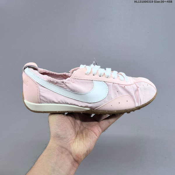 JACQUEMUS X NIKE JACUMOON: SOFT, COMFORTABLE, SLIP-RESISTANT, AND DURABLE LOW-TOP CASUAL SNEAKERS FEATURING A BRITISH RETRO DESIGN WITH A DISTINCTIVE CURVED TOE DETAIL, INSPIRED BY EUROPEAN AND AMERICAN FASHION SHOWS.