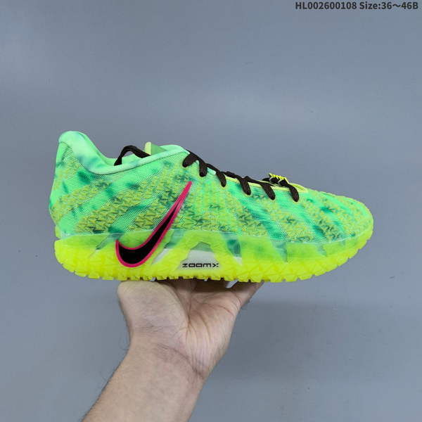NIKE MOONTAR 3 SPOOKY SEASON IN LIGHT LEMON YELLOW – A LIGHTWEIGHT, COMFORTABLE BASKETBALL SHOE WITH EXCELLENT TRACTION AND LOW-PROFILE DESIGN. THIS NEW RELEASE FOLLOWS ORIGINAL LAUNCH IN 2023.