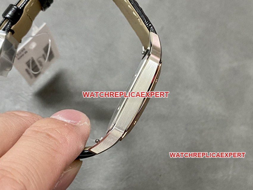 F1 factory Cartier Santos 1:1top-tier replicasilver dialrose gold ring large size W2SA0017side live photo