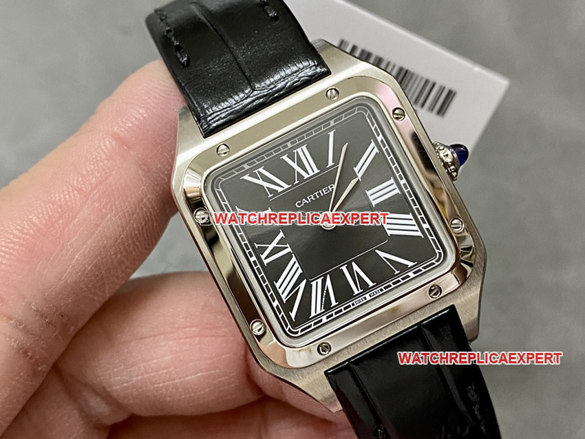 F1 factory Cartier Santos top-tier replicablack dial trumpet front live photo