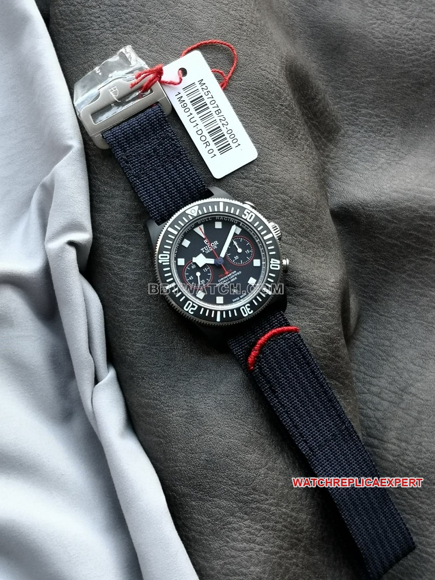 M+ factory Tudor top-tier 1:1high-quality replicablue dialchronographM25807KN-0001front live photo