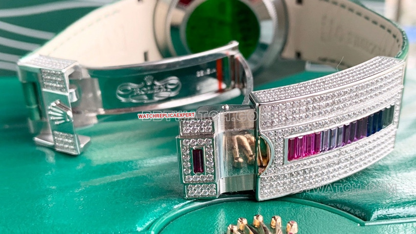 Rolex Submariner1:1super clonegreen dial rainbow diamond bezelleather strap clasplive photos