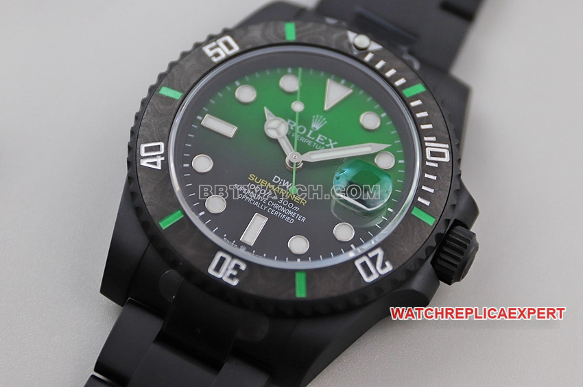 VS FactoryRolexSubmariner1:1top-tier gradient green dial carbon fiber steel bracelet front live photo