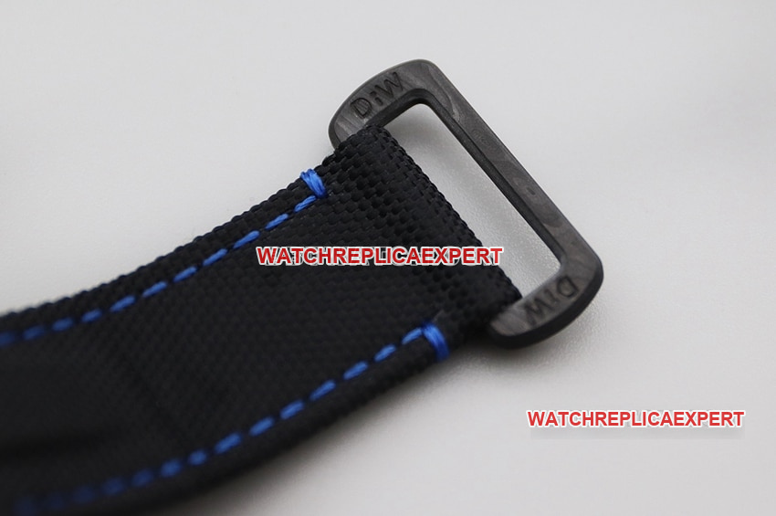 VS FactoryRolexSubmarinertop-tier 1:1super cloneblack dial carbon fiber blue ring leather strap model clasplive photos