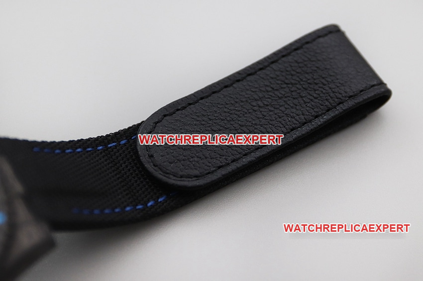VS FactoryRolexSubmarinertop-tier 1:1super cloneblack dial carbon fiber blue ring leather strap style braceletlive photos