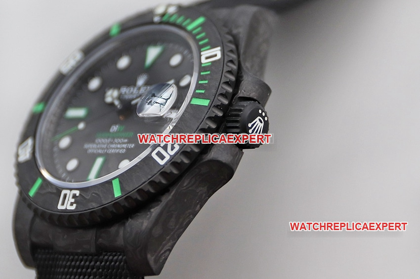 VS FactoryRolexSubmariner1:1super cloneblack dial carbon fiber green ring leather strap style side live photo