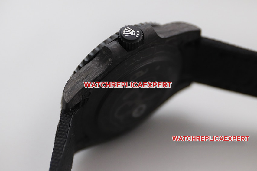 VS FactoryRolexSubmariner1:1super cloneblack dial carbon fiber green ring leather strap style side live photo