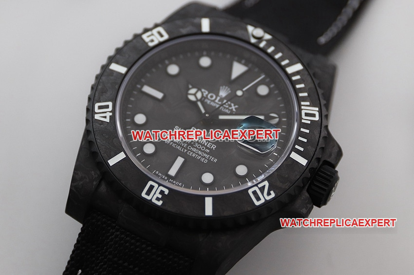VS FactoryRolexSubmariner1:1super cloneblack dial carbon fiber white ring leather strap front live photo