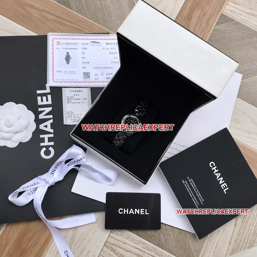 ChanelJ12top-tier 1:1high-quality replicablack dial29mmquartzH2569front live photo