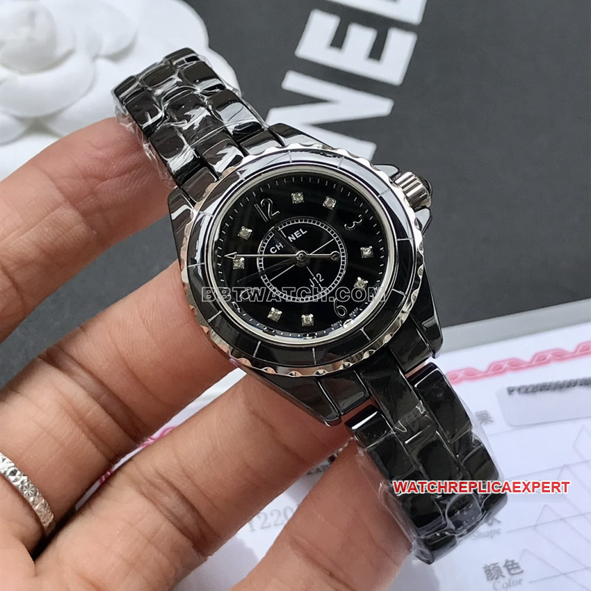 ChanelJ12top-tier 1:1high-quality replicablack dial29mmquartzH2569front live photo
