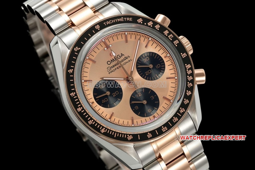 Omega Speedmaster pink gold plate gold steel bracelet model 310.20.42.50.99.001front live photo