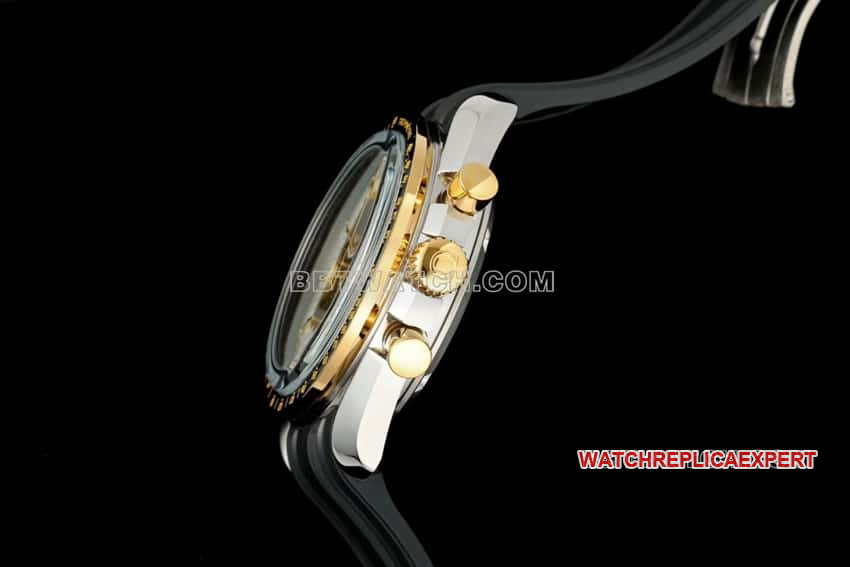 Omega Speedmaster top-tier 1:1super clonesilver dial rubber model 310.20.42.50.02.001side live photo