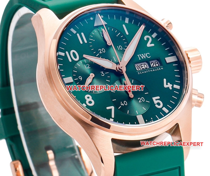 TW factory IWC pilot top-tier replicagreen dialrose gold rubber model IW388110front live photo