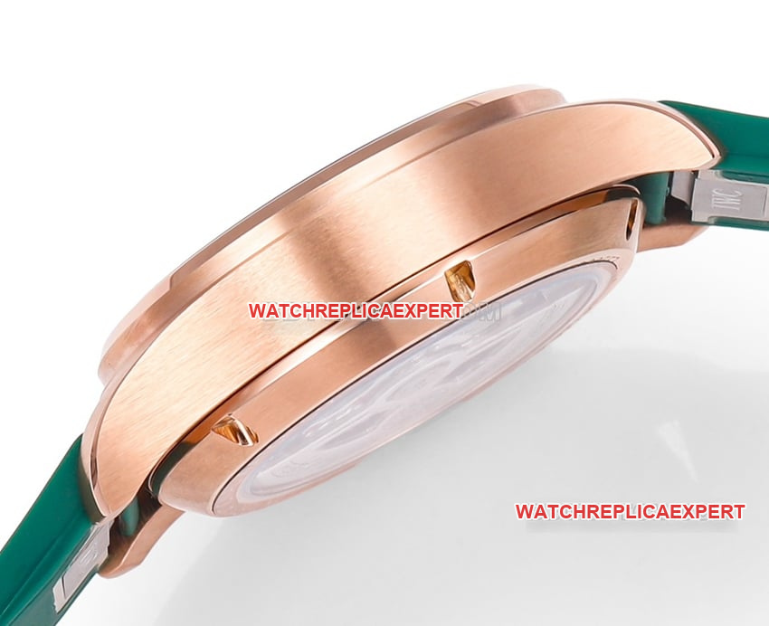 TW factory IWC pilot top-tier replicagreen dialrose gold rubber model IW388110side live photo
