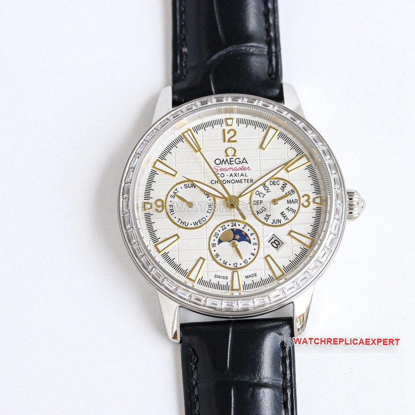 OmegaSeamaster1:1top-tier yellow white dialleather strap model 210.30.42.20.01.022front live photo