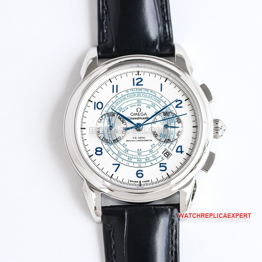 Omega Speedmaster top-tier 1:1super clonewhite dialleather strap model 332.10.41.51.01.021front live photo