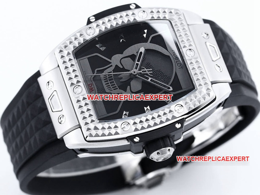 TW factory Hublot1:1super skull and hourglass patch pattern dial rubber style side live photo