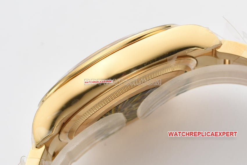 Factory C RolexDaytonatop-tier 1:1high-quality replicayellow gold4131steel bracelet style side live photo
