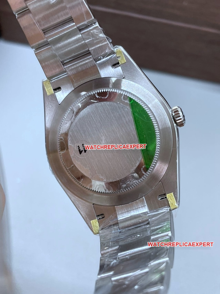 VS Factory Rolex Oyster Perpetual Super A 2024 New 41mm Red Dial m124300-0007 Back Real Shot