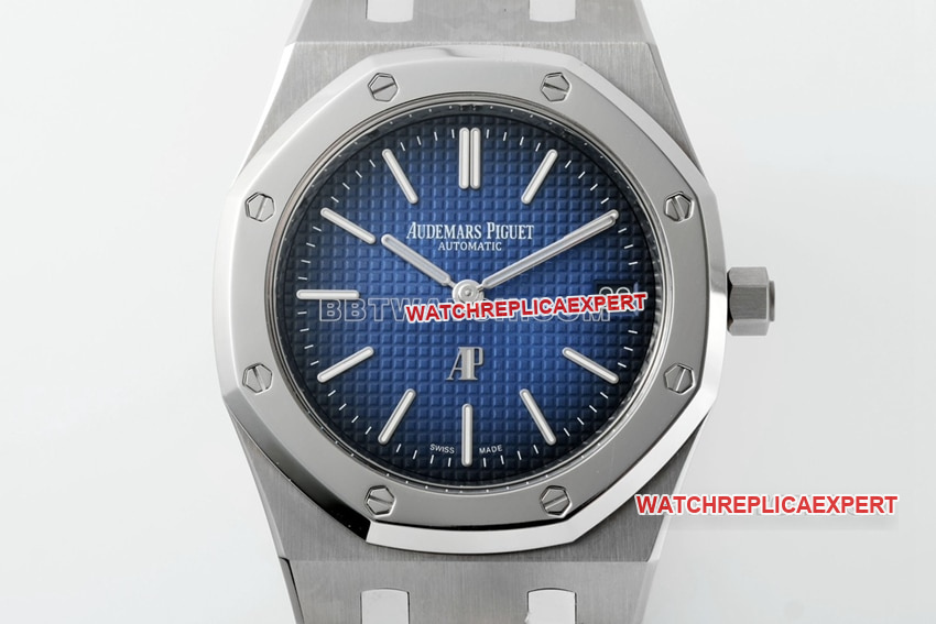 ZFAudemars PiguetRoyal Oak1:1top-tier replica2024 new smoked blue dial15202front live photo