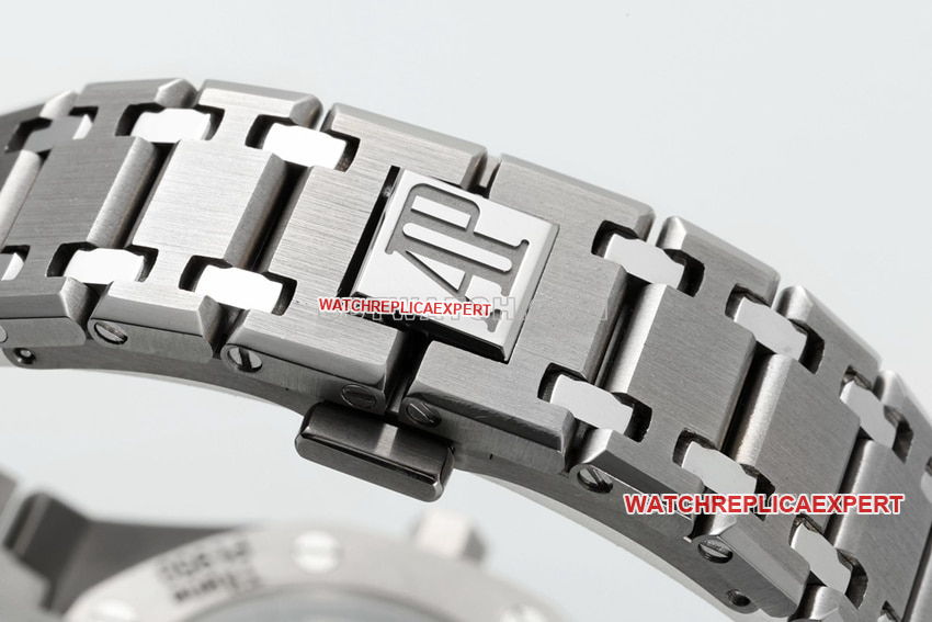ZFAudemars PiguetRoyal Oak1:1top-tier replica2024 new smoked blue dial15202braceletlive photos