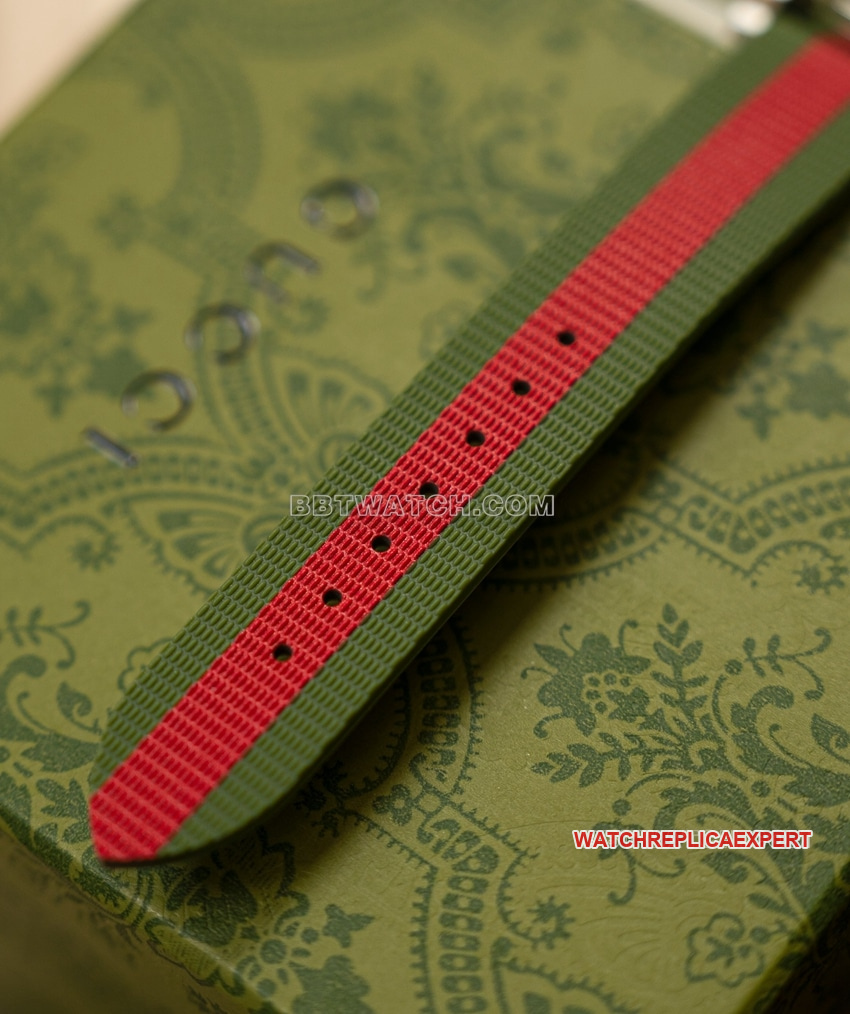 Gucci 1:1super clone2024 new black dialYA136349braceletlive photos
