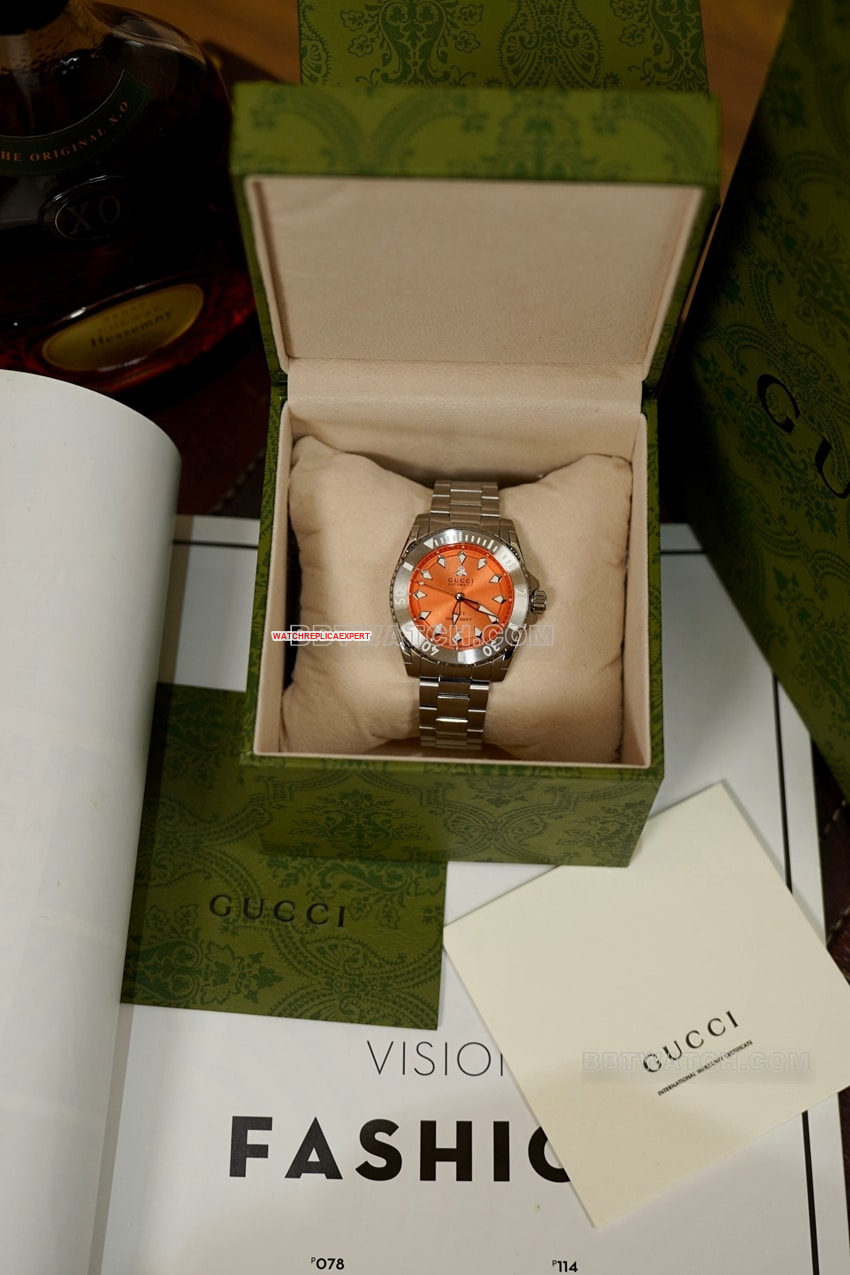 Gucci top-tier 1:1high-quality replica2024 new orange plate steel bracelet model YA136355front live photo