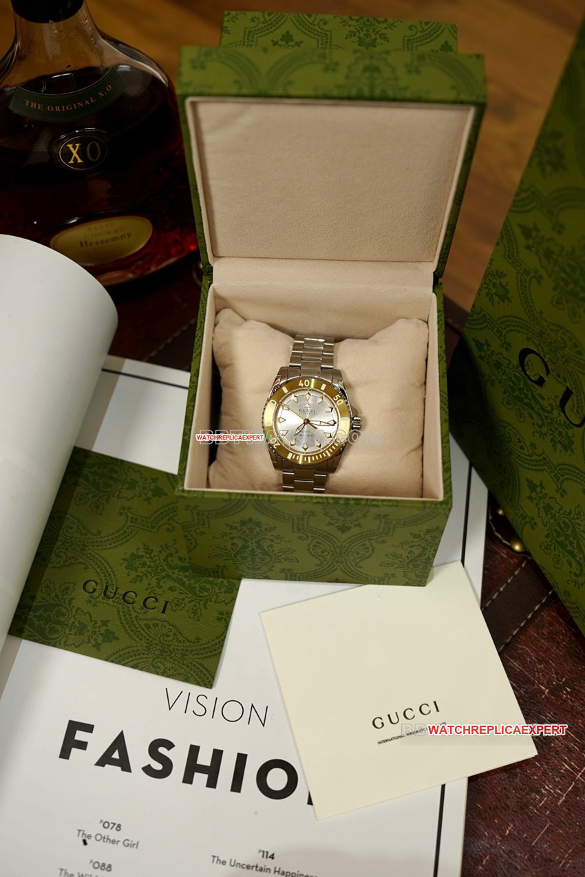 Gucci top-tier 1:1super clone2024 new silver white dial gold-plated steel bracelet model YA136357front live photo