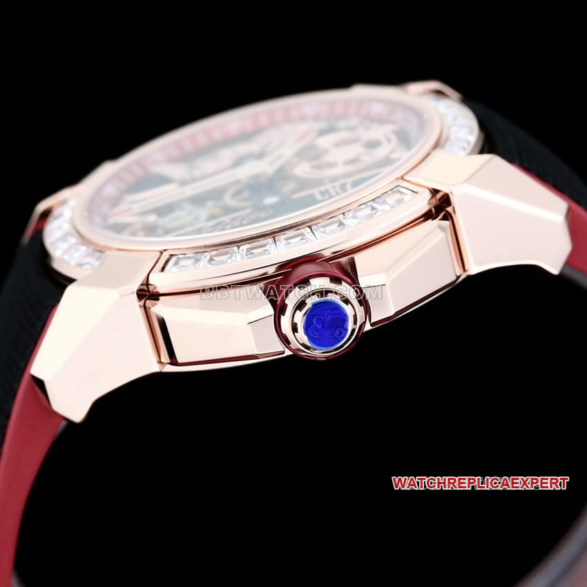 TW factory Czech Leopard top-tier replicaC Ronaldo CR7 jointly customized diamond bezel black and red model side live photo