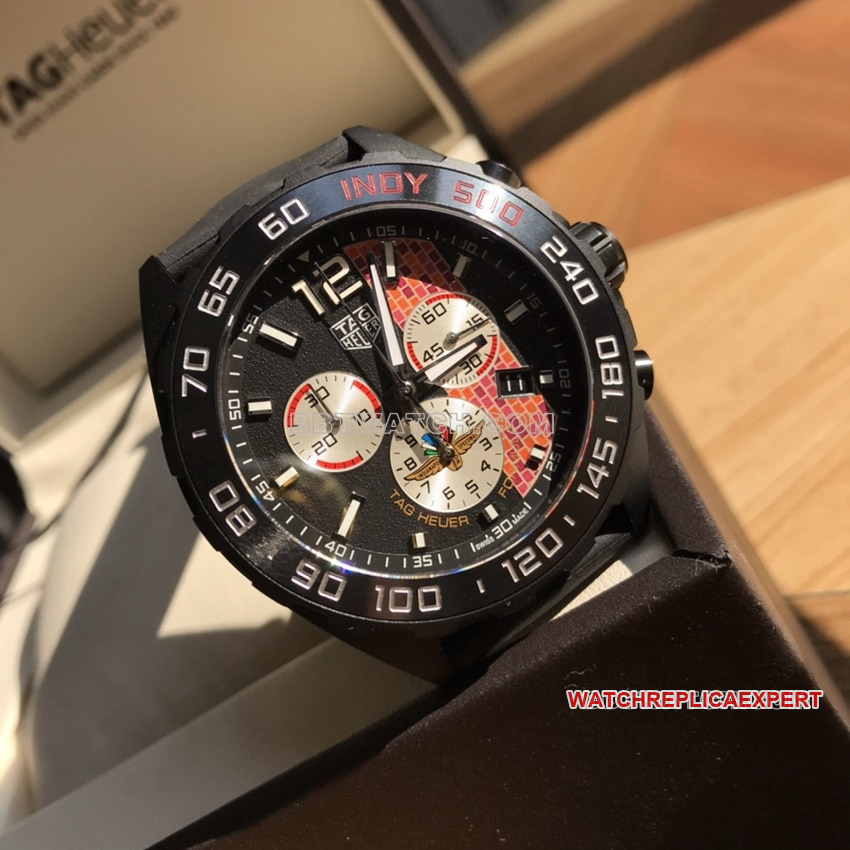 TAG Heuer F11:1super black panda disk CAZ101AD.FT8024front live photo