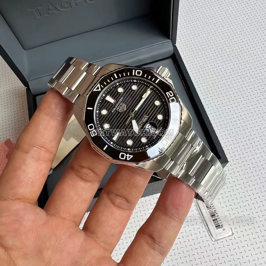 TAG Heuer Aquaracer top-tier 1:1high-quality replicablack dialsteel bracelet model WBP201A.BA0632front live photo
