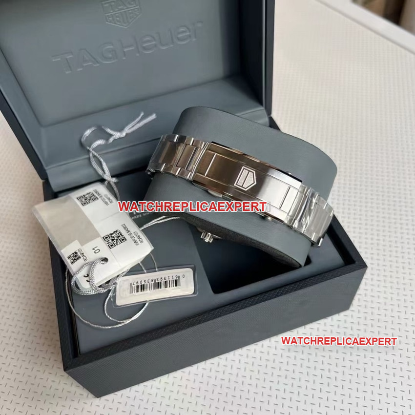 TAG Heuer Aquaracer top-tier 1:1high-quality replicablack dialsteel bracelet model WBP201A.BA0632braceletlive photos