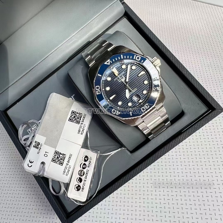 TAG Heuer Aquaracer top-tier 1:1super cloneblue dialsteel bracelet model WBP201B.BA0632front live photo