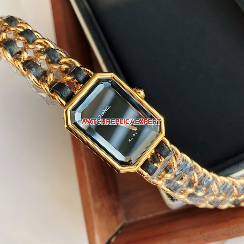 Chanelsuper cloneblack dial leather chain braceleth6951front live photo