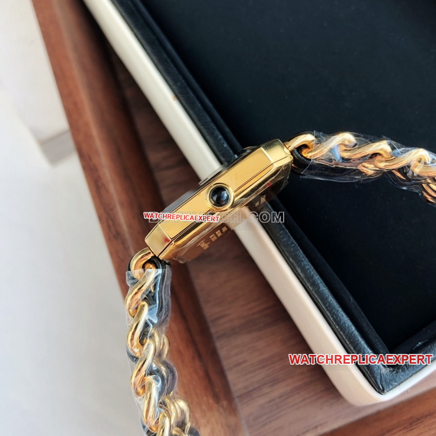 Chanelsuper cloneblack dial leather chain braceletletH6951side live photo