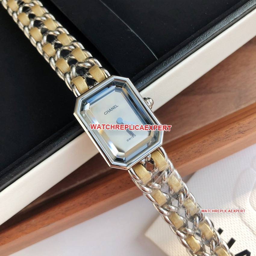 Chaneltop-tier 1:1super gray plate gold satin ribbon chain stainless steel bracelet H5584front live photo