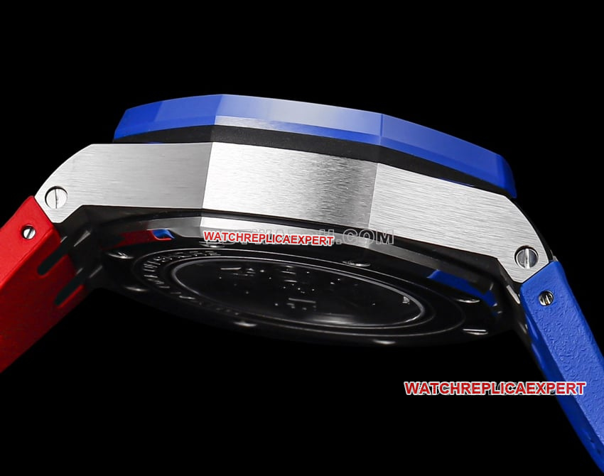 TW factory Audemars PiguetRoyal Oak offshore type 1:1super cloneblue dial red inner bezel26400side live photo