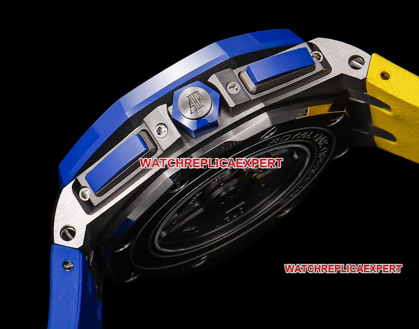 TW factory Audemars PiguetRoyal Oak offshore super cloneblue dial yellow inner bezel26400side live photo