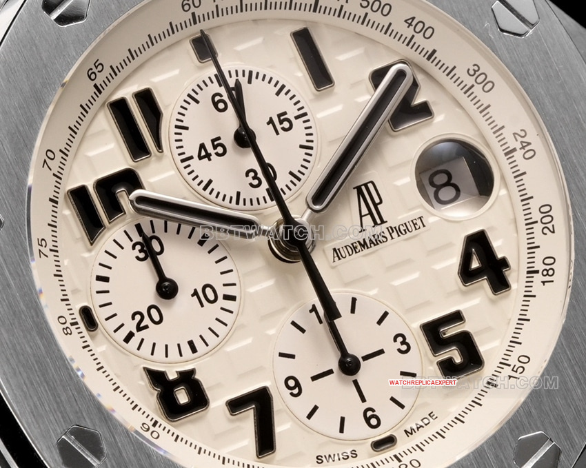 TW factory Audemars PiguetRoyal Oak offshore type 1:1super ivory white dialleather strap model 26470front live photo