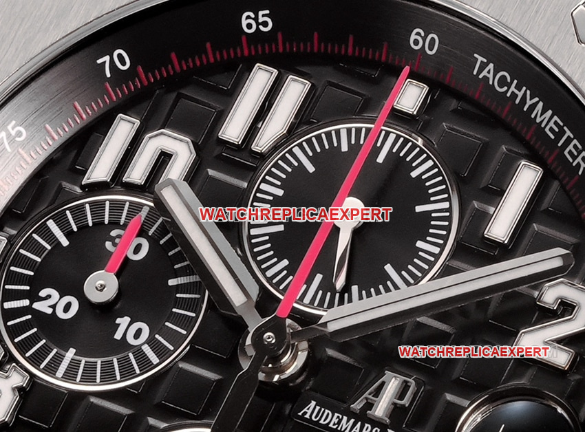 TW factory Audemars PiguetRoyal Oak offshore super cloneblack dialleather strap model 26470front live photo