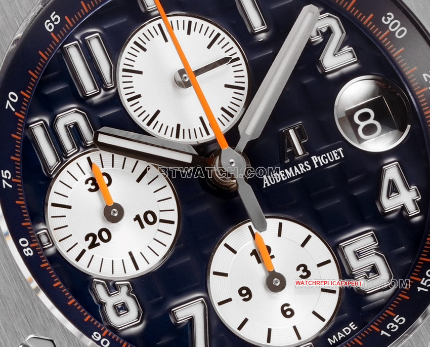 TW factory Audemars PiguetRoyal Oak offshore type 1:1top-tier replicablue dial rubber model 26470front live photo