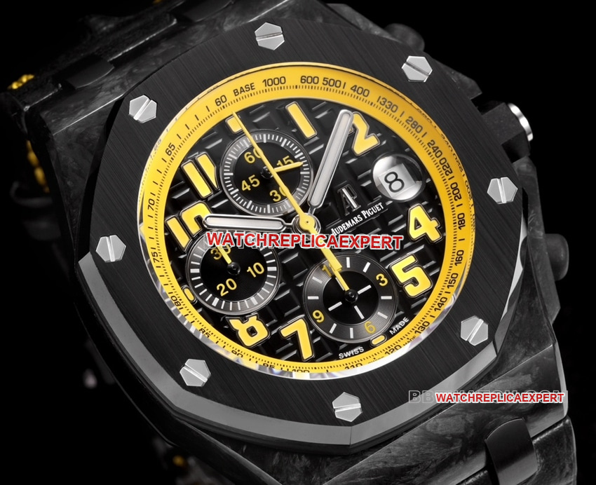 TW factory Audemars PiguetRoyal Oak offshore top-tier 1:1super cloneblack dial yellow inner bezel26176front live photo