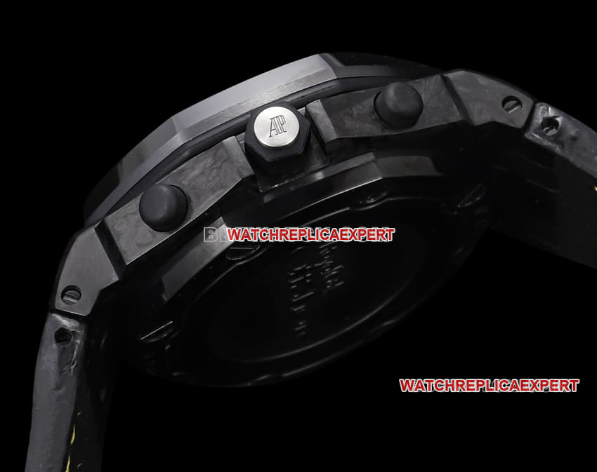 TW factory Audemars PiguetRoyal Oak offshore top-tier 1:1super cloneblack dial yellow inner bezel26176side live photo