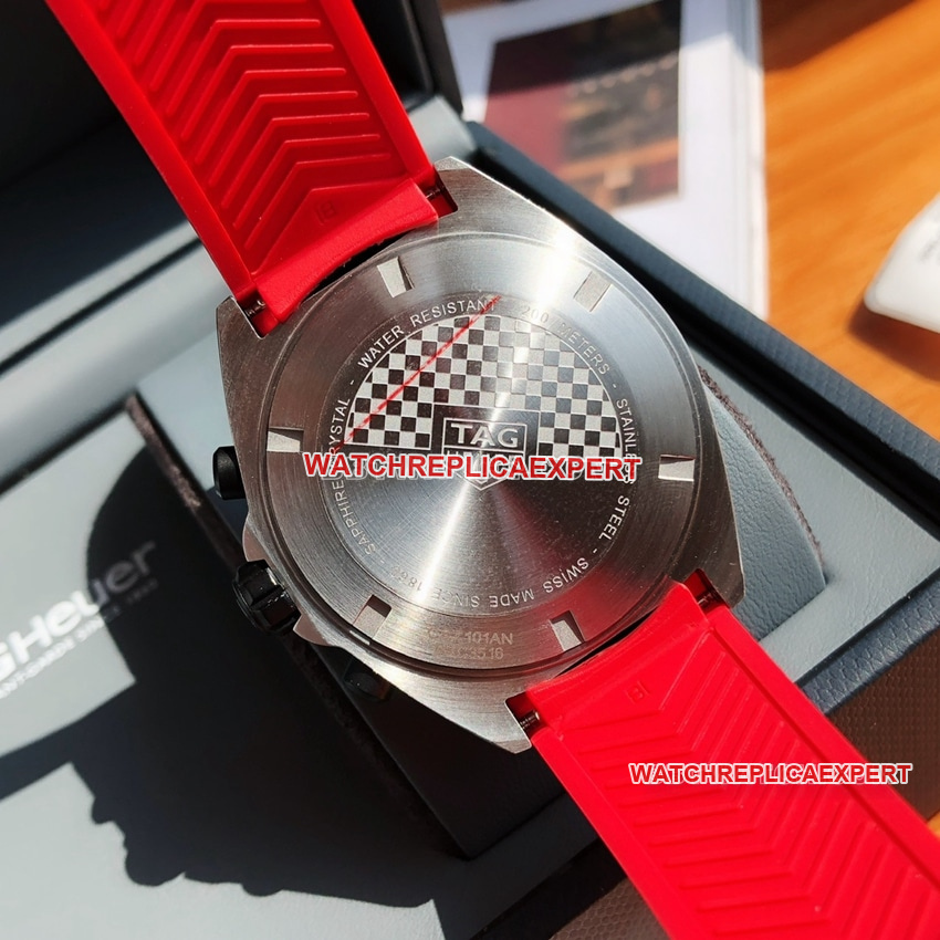 TAG Heuer F1top-tier red plate chronographCAZ101AN.FT8055caseback live photo