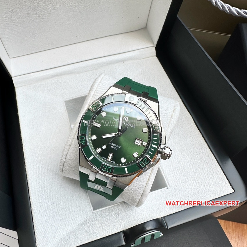 Amy 1:1super clonegreen dial rubber model AI6057front live photo