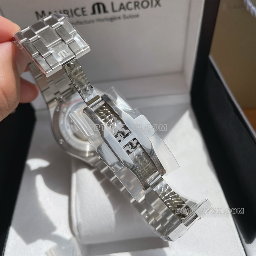 Maurice Lacroix top-tier black dial patterned Paris stud steel bracelet model AI6008clasplive photos